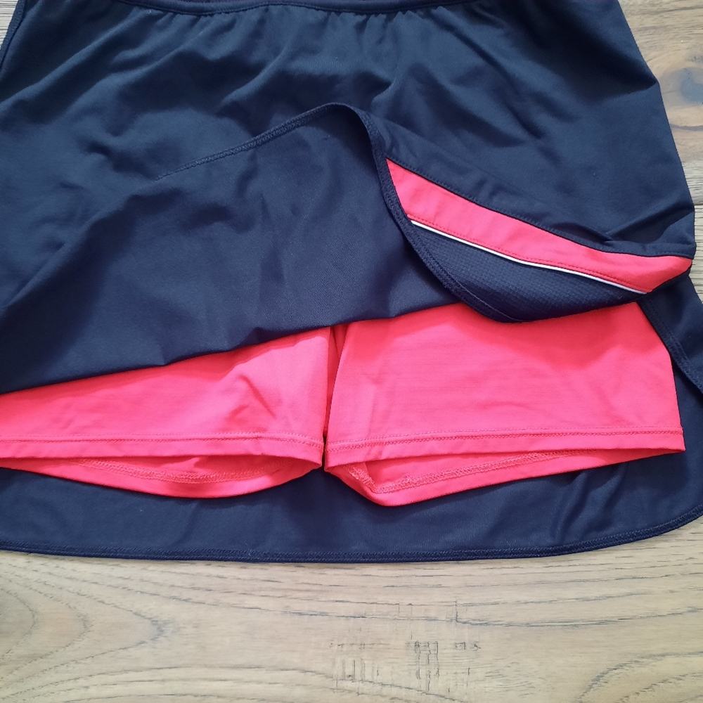 Tail Tech Golf Performance Athletic Skort - Picture 3 of 7